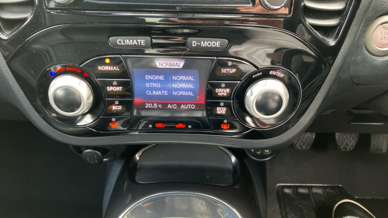 Nissan Juke 1.5 dCi Tekna 5dr Diesel Hatchback